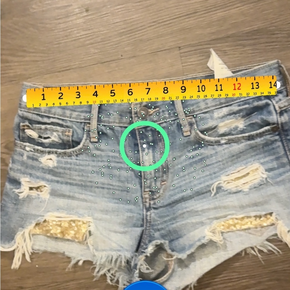 Adorable Abercrombie and Fitch gold sequin short shorts​​​ - Picture 7 of 8
